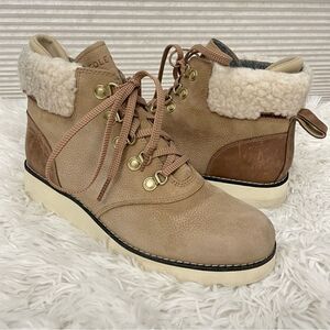 COLE HAAN Nantucket Rugged Waterproof Suede & Faux Fur Hikers Ankle Boots sz 7B‎